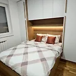 Stan Na Dan-apartman Mia *