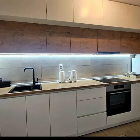 شقة Stan Na Dan-apartman Mia Lukavica