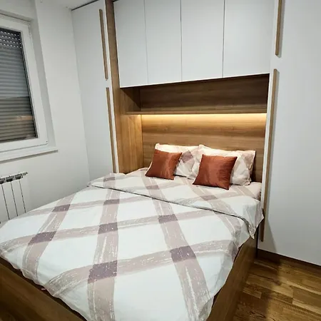 Stan Na Dan-apartman Mia *