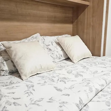 Lägenhet Stan Na Dan-apartman Mia *